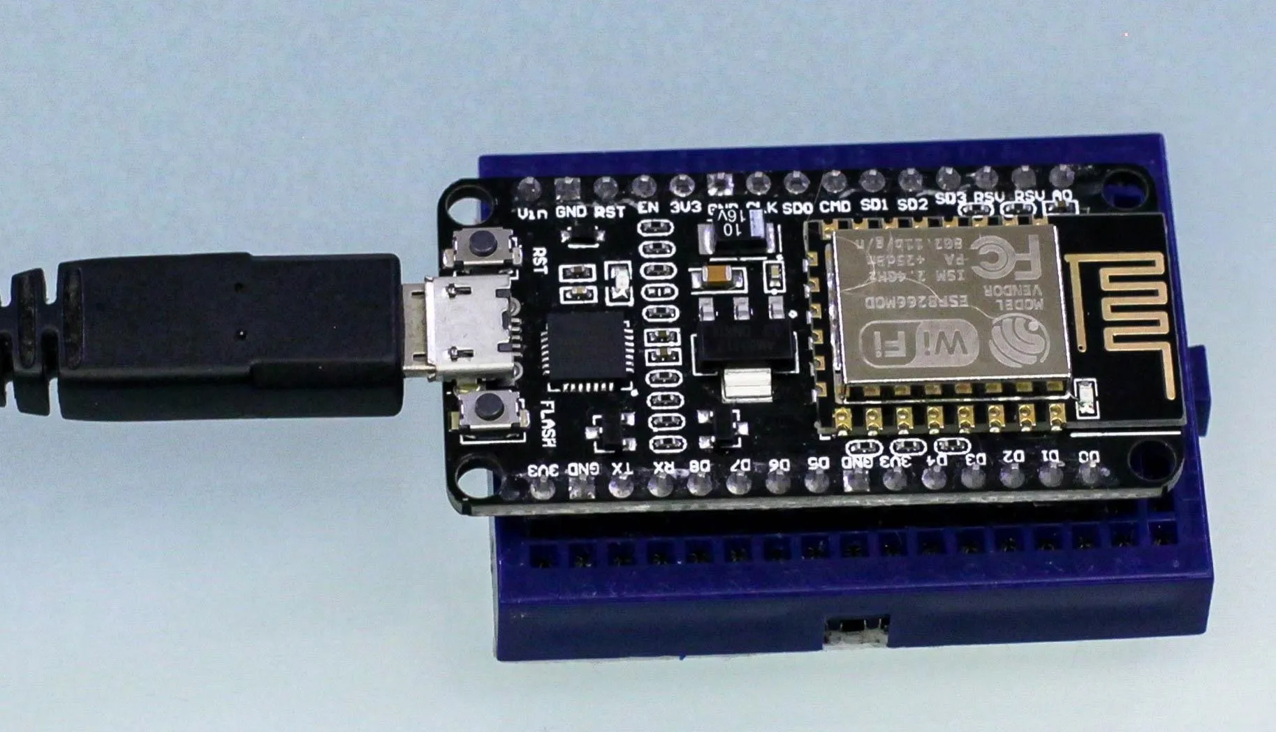 use-esp8266-beacon-spammer-track-smartphone-users.w1456.jpg